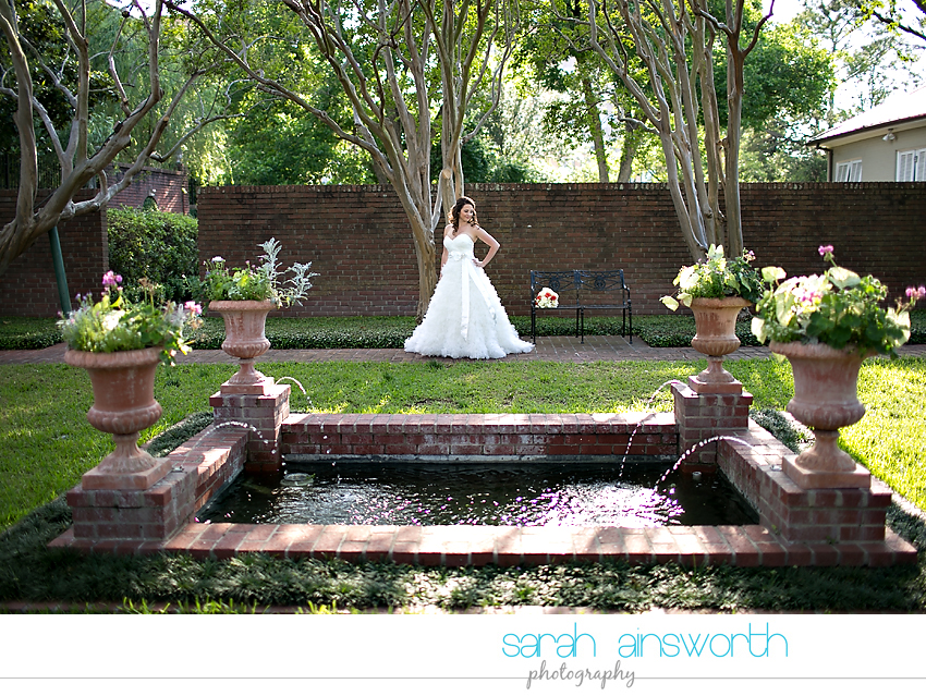 houston wedding photographer | stephanie's river oaks garden club bridals »  Sarah Ainsworth Photography